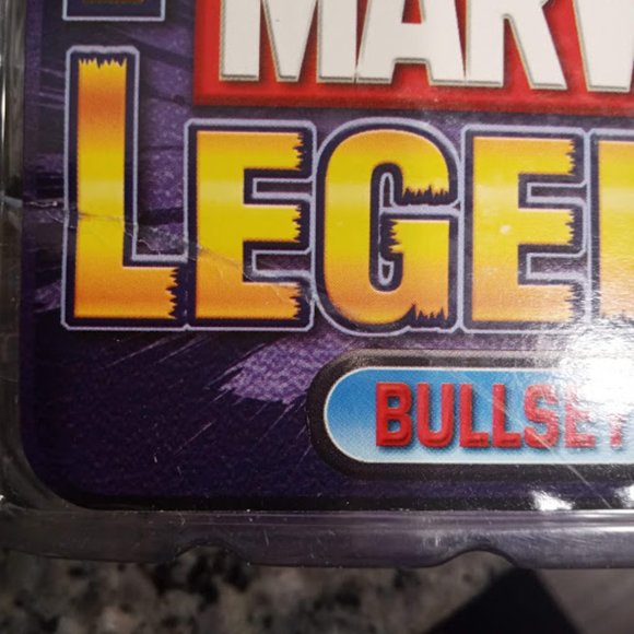 Marvel Legends Bullseye Action Figure - Picture 4 of 4